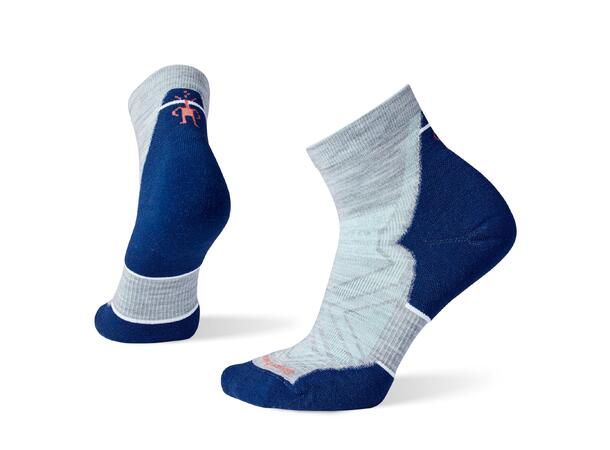 W Run Targeted Cushion Ankle Socks